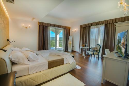 Wine Residence Cattunar - image 12