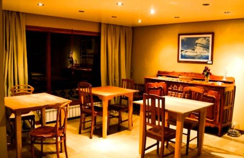 Pub/Lounge, MadreTierra Patagonia in El Calafate