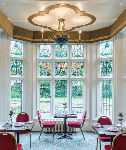 Ресторан, Cairn Hotel in Херрогейт