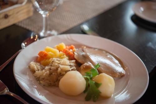 Dombås Hostel (Dombas Hostel) in ดอมบัส