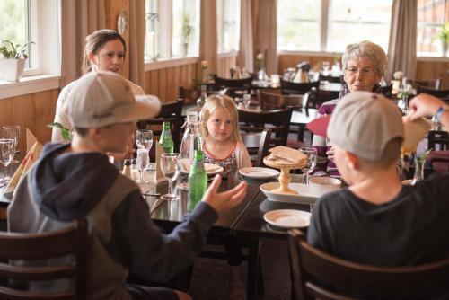 Dombås Hostel (Dombas Hostel) in ดอมบัส