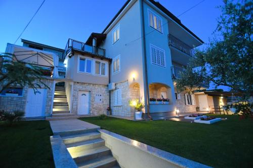  Apartman Lavanda, Pension in Marinići