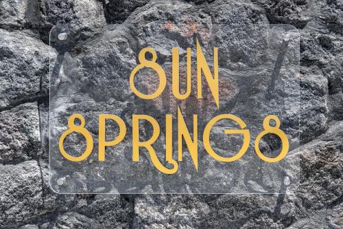 Sun Springs Suites - main image