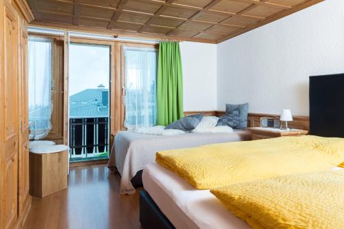 room detail thumbnail 0