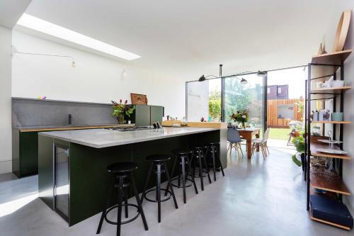 Veeve - Kensal Rise Retreat, , London