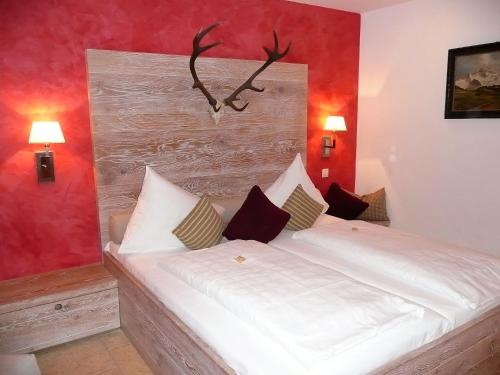 Romantik Hotel Chalet am Kiental - image 12