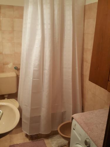  Mrva roooms in Split