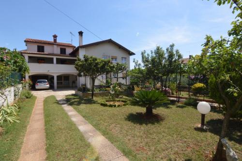 Apartments Mariza