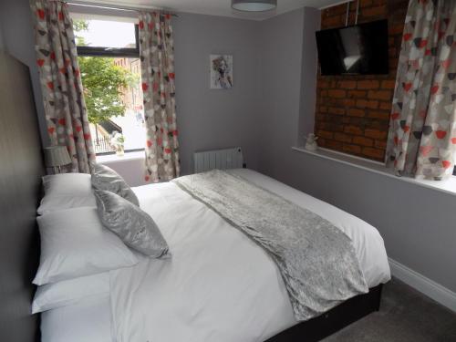 The Old Wool House Apartments - main image