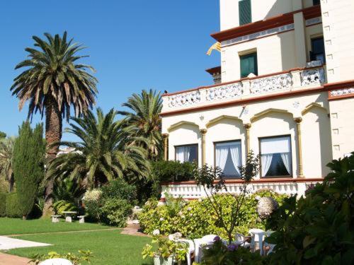Hotel Hostal Del Sol