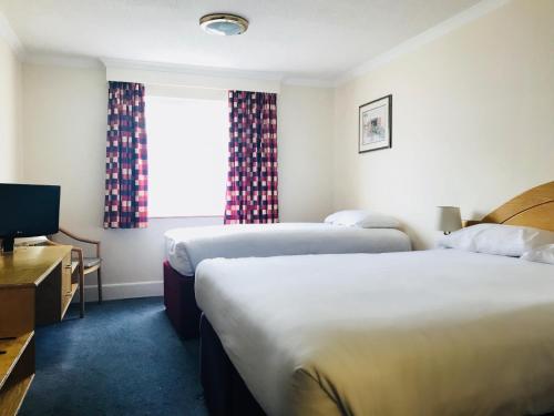 Days Inn Watford Gap - image 6