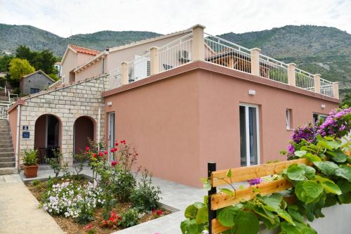 APARTMENT ELI - SEA VIEW in Plat