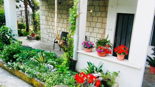  Mari Garden Apartment, Unterkunft in Kaštela