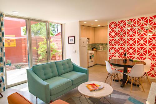Modern Casita in Historic Downtown Albuquerque in Albuquerque, USA