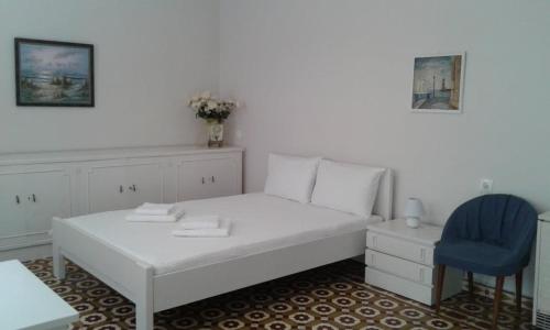  White Rose, Pension in Chania