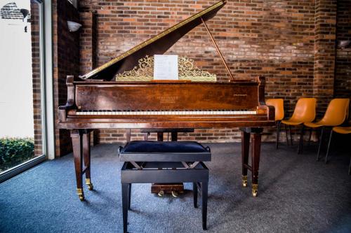 Piano B&B + Coworking