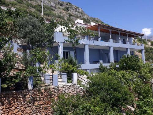 Blue View in Qeparo