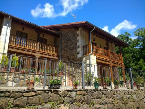 Three-Bedroom Townhouse