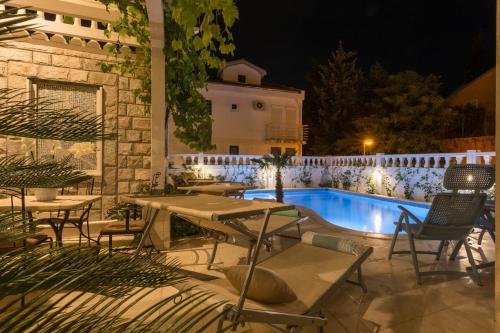 Apartments Captain's Villa - image 13