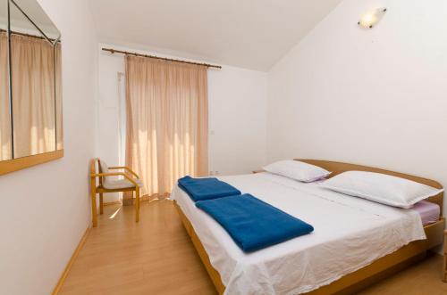 Apartments Biserka - image 2