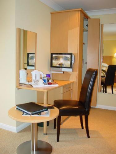 Lingwood Lodge - image 5