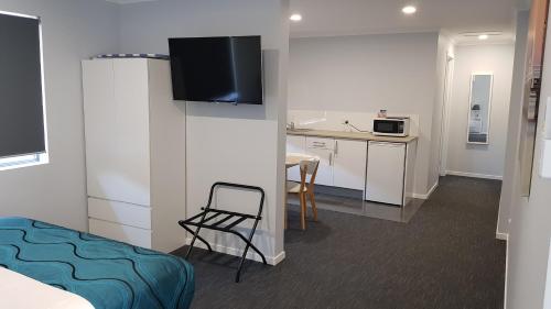 Wynnum Anchor Motel Room Type - Deluxe Twin Room