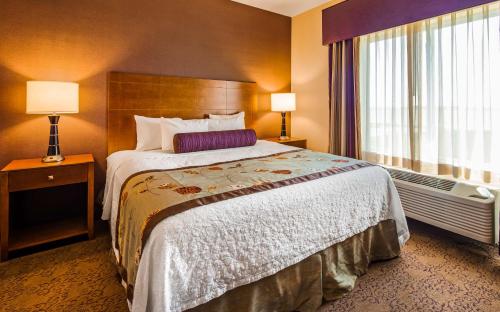 Best Western Plus Carousel Inn & Suites Burlington