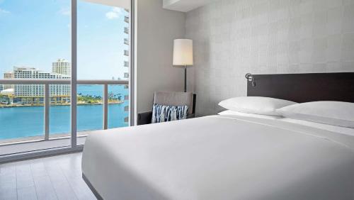 Hyatt Centric Brickell Miami