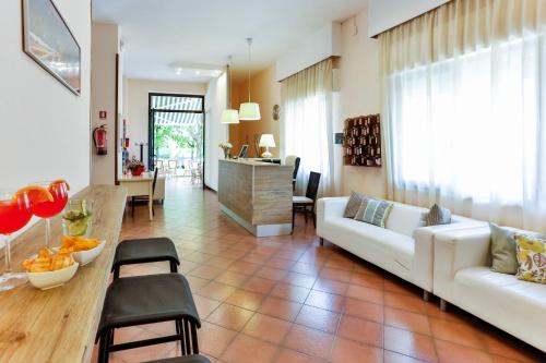 Avana Mare Hotel in Viserbella