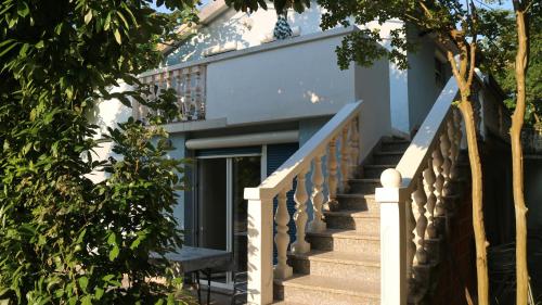 المنظر الخارجي, Rooms and Apartments V&M in Murine