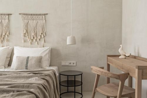 Giacomo Home