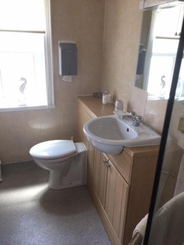 Cheriton Guesthouse - image 11