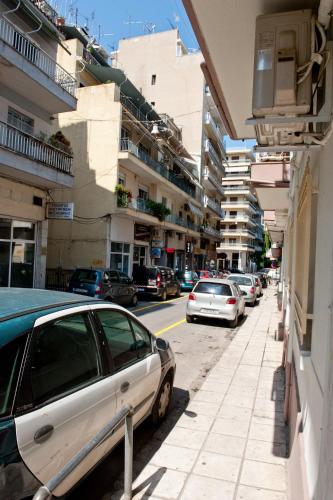 A környék, White Bell #colony city center in Nea Paralia District