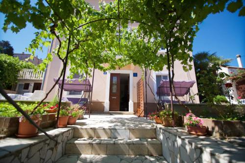 Apartmani Loreta - Apartment - Mali Lošinj