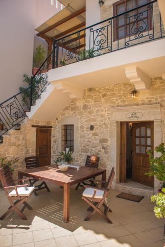  Evridiki´s House Apartment and Studio in Pitsidia