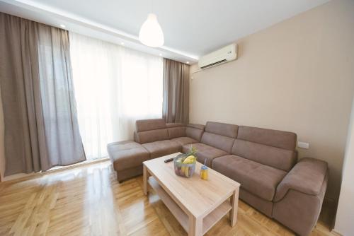 Apartment Luxury Explorer - image 3