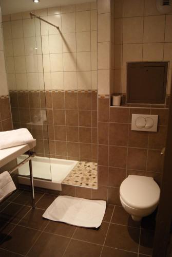 Hôtel 1er Consul Rouen - image 5