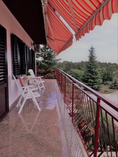 شرفة/ تراس, Apartment Eda in Mali Golji