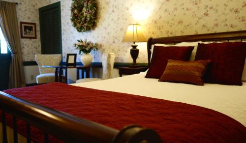 Acadia Bay Inn - image 2