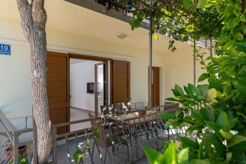  Kiwi, Ferienwohnung in Trogir