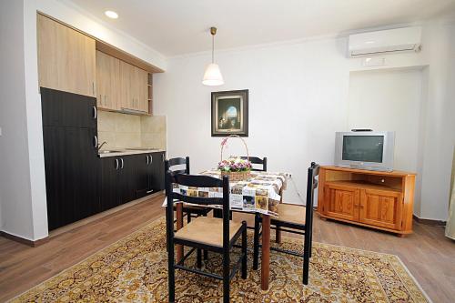 Apartments Mirko - image 4