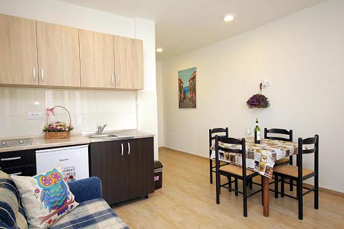 Apartment - Ground Floor image 10