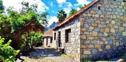 Pedracin Village Set in a prime location of Boca de Coruja, Pedracin Village puts everything the city has to offer just outside your doorstep. The property features a wide range of facilities to make your stay a pleas