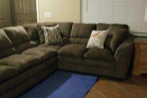 Beautifully remodeled house with great mountain views. photo 2
