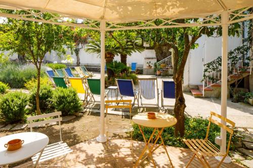 Regginè Holiday Apartments - image 8