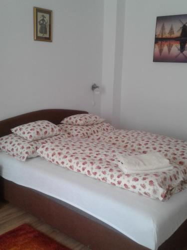 Orchidea Apartman - image 7