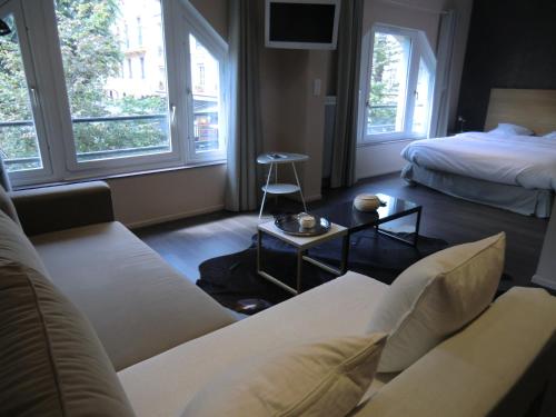 Les Carmes - image 5