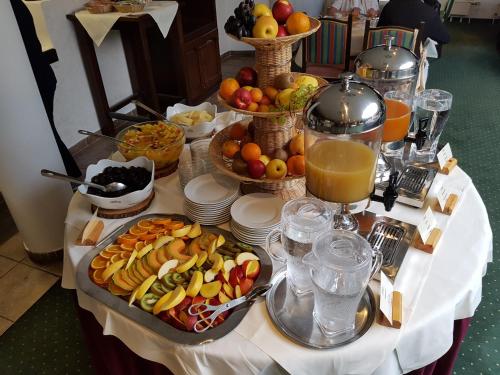 Family Hotel Schloss Rosenegg - image 10
