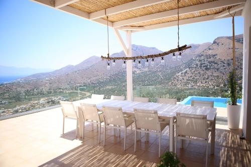 Villa Estée, luxury villa with private infinity pool and jacuzzi, Elounda (foto 5)