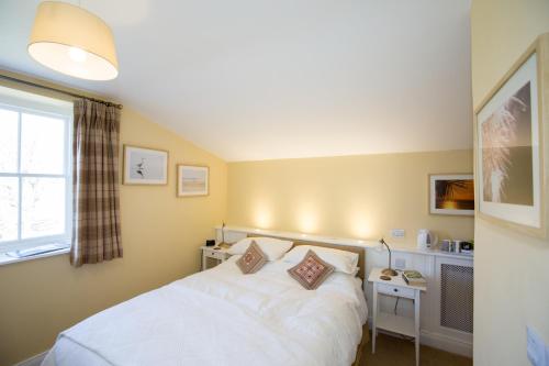 Errington House - image 6